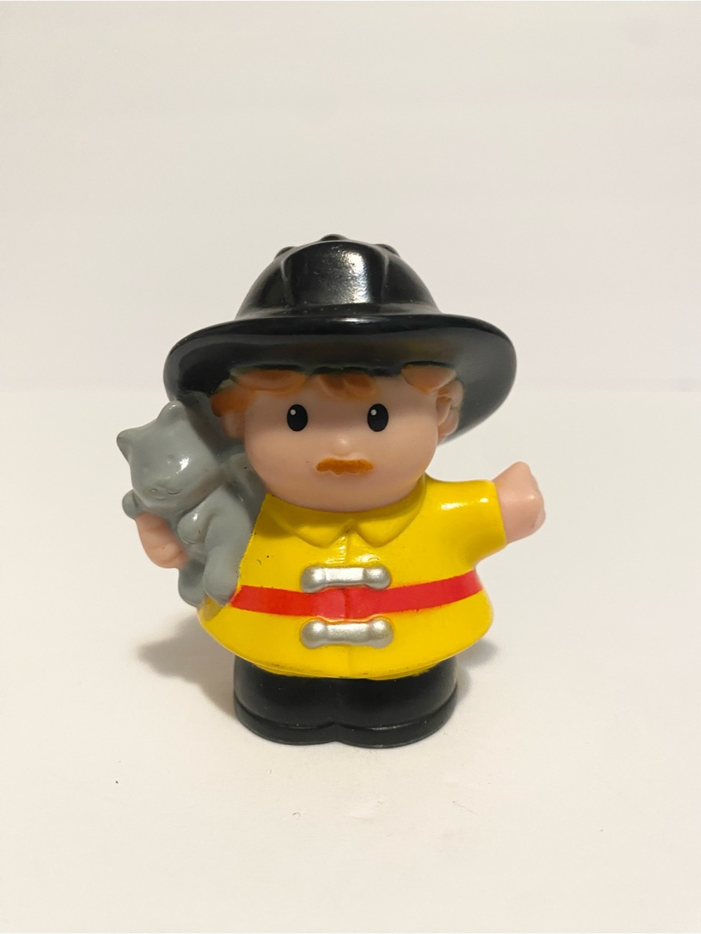 Little People Fire Fighter Fireman holding Cat Figure Fisher Price Toy 4/$20 🛑
